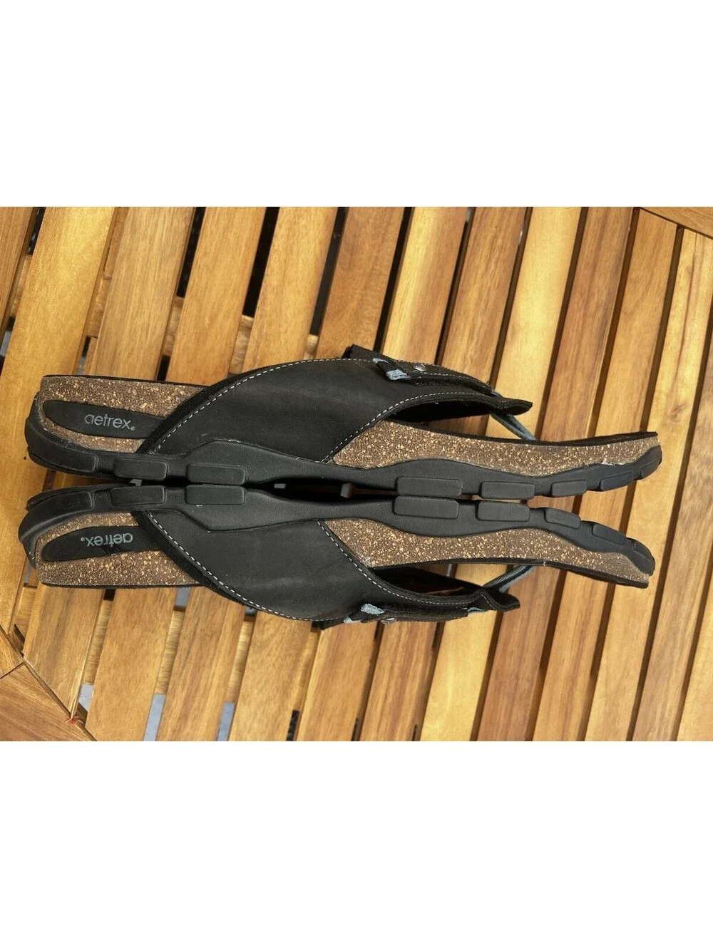 Aetrex Men’s Size 14 Arch Support Orthotic Thong Sandals Flip Flops Black Blue